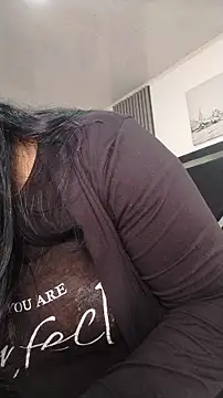 Natasha milf   online show from 07/11/26, 04:43