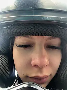 Bonniepark online show from 02/14/25, 12:03