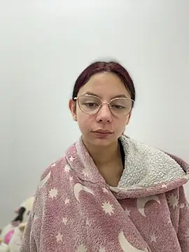 Bonniepark online show from 12/21/25, 12:23