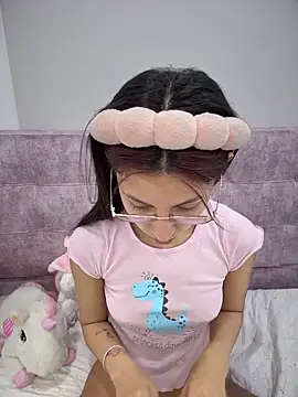 Bonniepark online show from 03/12/26, 05:30