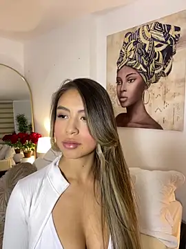 Snapshot of _laura_02 chatting on 01/26/25, 05:23 laura 02 online show from 01/26/25, 05:23