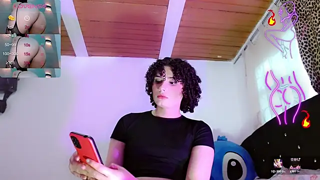 DoveCameron  online show from 12/13/24, 10:34