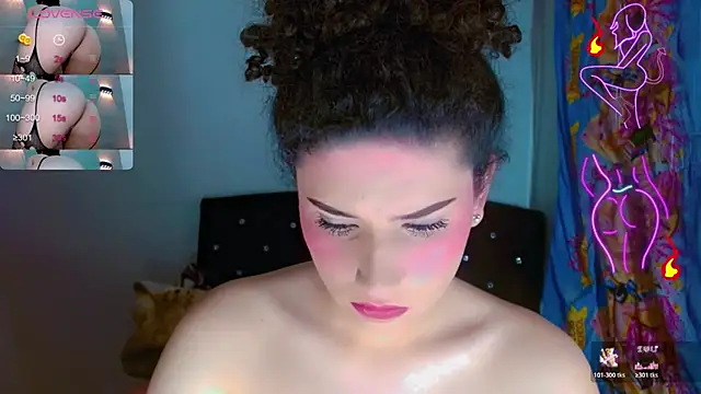 DoveCameron  online show from 10/31/25, 09:27