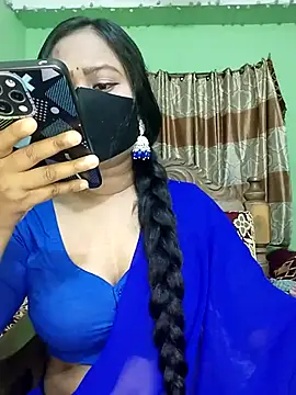 Idhika Paul online show from 03/14/25, 06:18