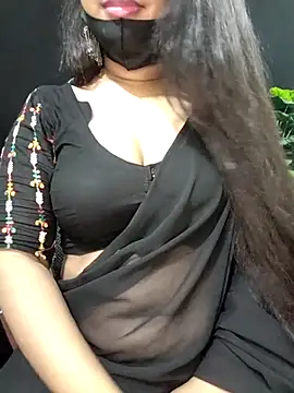 Idhika Paul online show from 10/02/25, 06:48