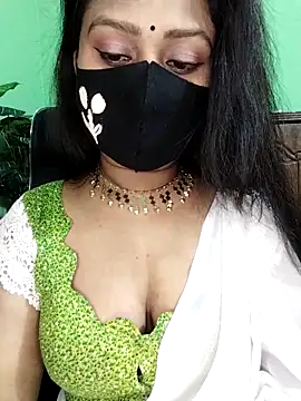 Idhika Paul online show from 01/13/26, 05:40