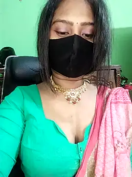 Idhika Paul online show from 02/07/26, 12:42