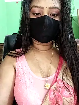 Idhika Paul online show from 03/04/26, 11:33