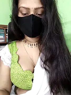 Idhika Paul online show from 05/12/26, 04:37