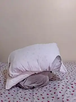 MaskedGQ online show from 10/26/25, 11:49