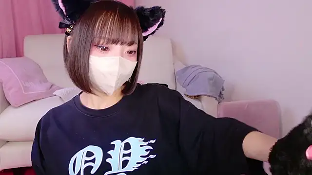 Snapshot of nyakotan chatting on 09/19/25, 12:39 nyakotan online show from 09/19/25, 12:39