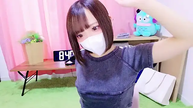 Snapshot of nyakotan chatting on 09/26/25, 11:42 nyakotan online show from 09/26/25, 11:42