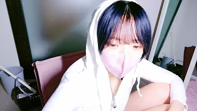 Snapshot of ranran_ch chatting on 12/02/24, 04:20 ranran ch online show from 12/02/24, 04:20