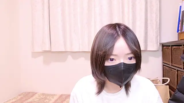 Snapshot of ranran_ch chatting on 12/29/24, 08:11 ranran ch online show from 12/29/24, 08:11