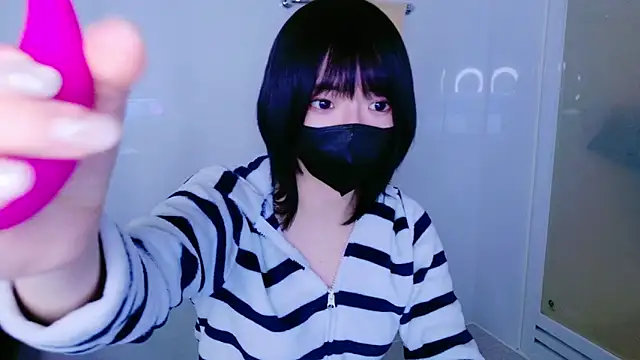 Snapshot of ranran_ch chatting on 01/06/25, 05:41 ranran ch online show from 01/06/25, 05:41