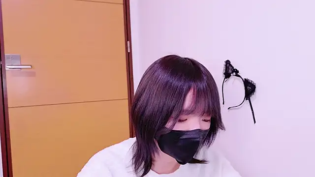 Snapshot of ranran_ch chatting on 01/14/25, 11:10 ranran ch online show from 01/14/25, 11:10