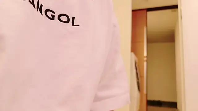 Snapshot of ranran_ch chatting on 01/22/25, 04:02 ranran ch online show from 01/22/25, 04:02