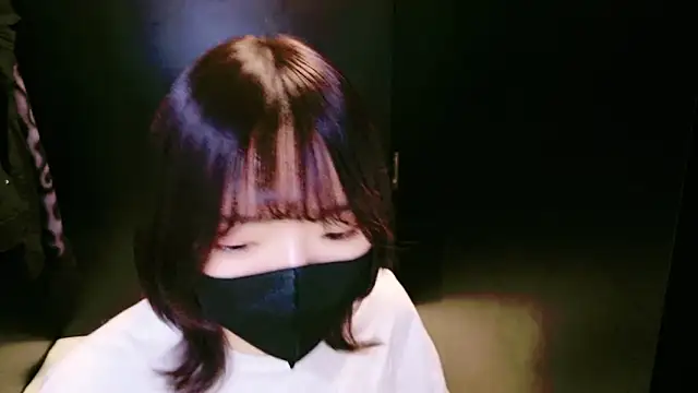 Snapshot of ranran_ch chatting on 02/17/25, 05:14 ranran ch online show from 02/17/25, 05:14