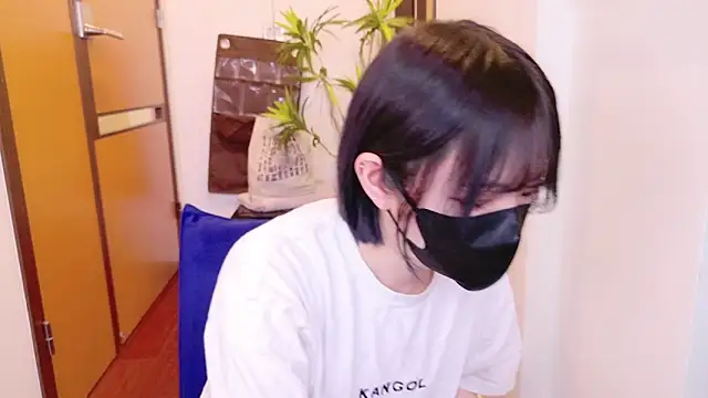 Snapshot of ranran_ch chatting on 03/14/25, 07:15 ranran ch online show from 03/14/25, 07:15