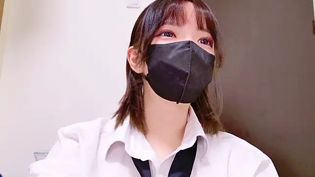 Snapshot of ranran_ch chatting on 09/22/25, 02:02 ranran ch online show from 09/22/25, 02:02