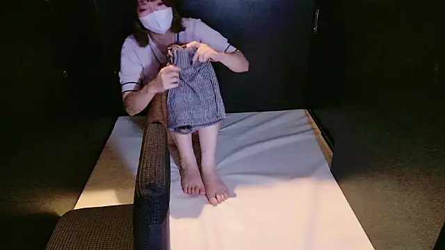 Snapshot of ranran_ch chatting on 10/15/25, 05:51 ranran ch online show from 10/15/25, 05:51