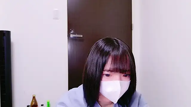 Snapshot of ranran_ch chatting on 11/23/25, 04:34 ranran ch online show from 11/23/25, 04:34