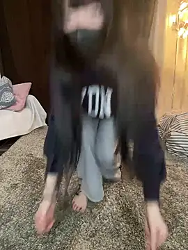 irohani usagi online show from 04/01/26, 10:49