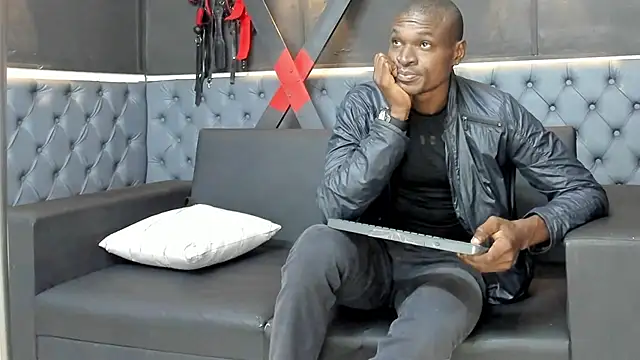 Snapshot of Terrance_z chatting on 10/01/25, 08:15 Terrance z online show from 10/01/25, 08:15