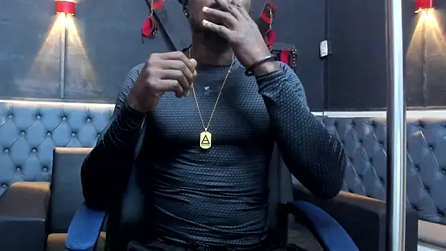 Snapshot of Terrance_z chatting on 01/31/26, 08:29 Terrance z online show from 01/31/26, 08:29