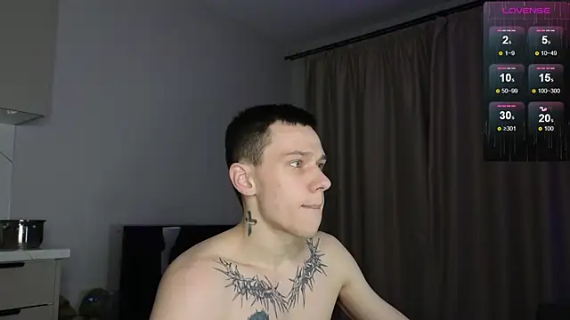 R1mmo   online show from 12/14/25, 04:29