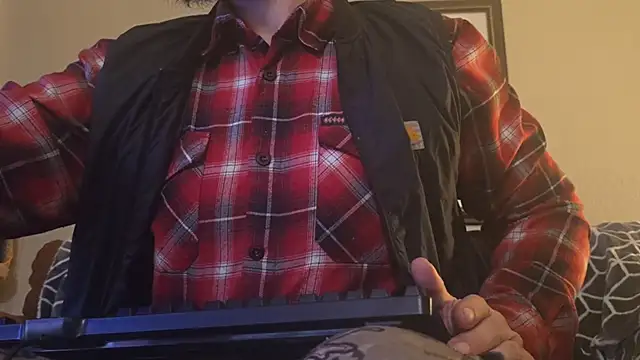 Snapshot of Armyexhibitionistvet chatting on 02/18/26, 07:59 Armyexhibitionistvet online show from 02/18/26, 07:59