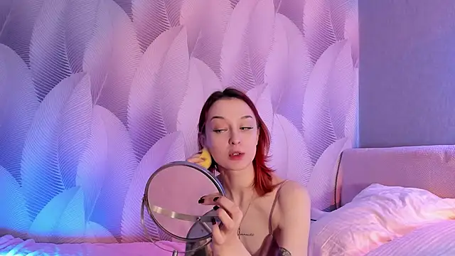 Snapshot of CrystalRey chatting on 03/01/25, 05:09 CrystalRey online show from 03/01/25, 05:09