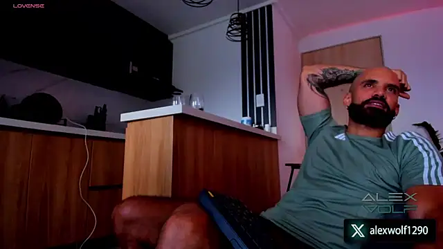 alex wolf  online show from 03/26/26, 10:37