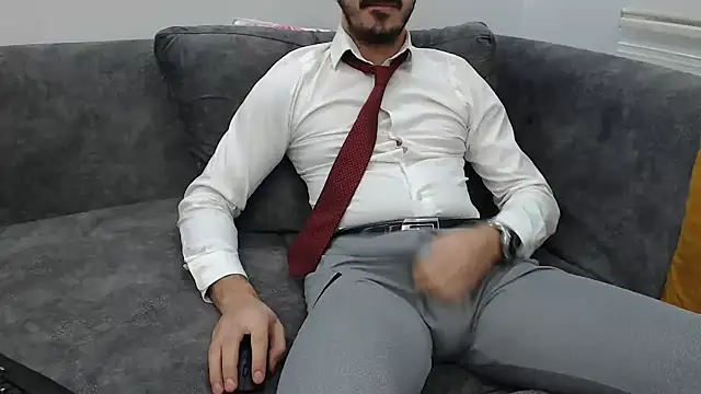 Snapshot of Naughtb0y chatting on 01/06/26, 11:07 Naughtb0y online show from 01/06/26, 11:07