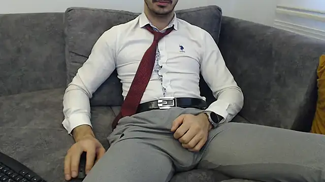 Snapshot of Naughtb0y chatting on 02/02/26, 02:49 Naughtb0y online show from 02/02/26, 02:49