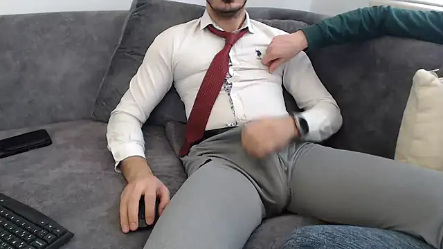 Snapshot of Naughtb0y chatting on 02/26/26, 11:20 Naughtb0y online show from 02/26/26, 11:20