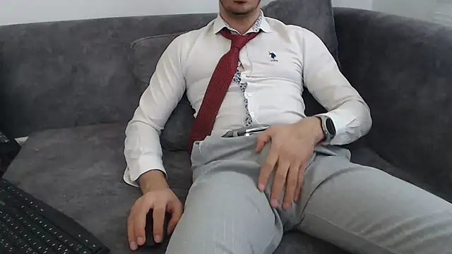 Naughtb0y online show from 04/01/26, 10:49