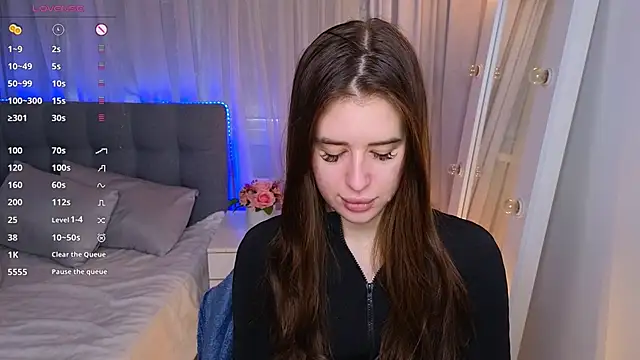 Milkissss online show from 02/11/26, 08:41