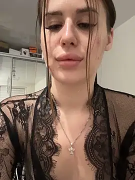 Milkissss online show from 03/17/26, 04:43