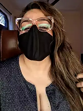 Snapshot of SEXY-Sardarni chatting on 02/09/25, 06:11 SEXY-Sardarni online show from 02/09/25, 06:11