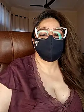 SEXY-Sardarni online show from 04/22/26, 08:06