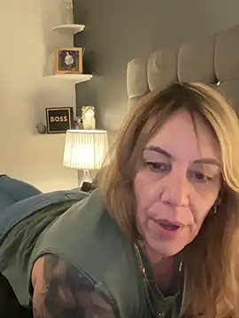 blondebitch2 online show from 01/21/25, 07:17