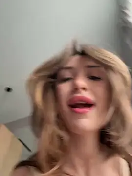 mollyyank online show from 03/28/26, 12:16