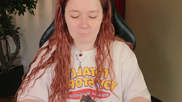 carolina elf online show from 11/19/25, 12:38