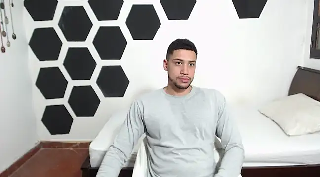 Jhors  Collens online show from 01/21/25, 04:54