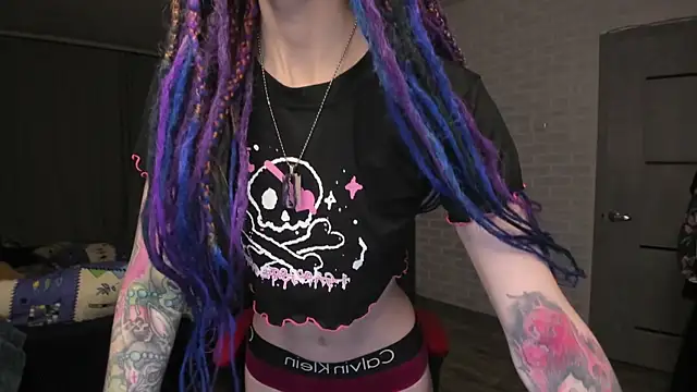 Roxy Silver online show from 12/27/24, 07:57