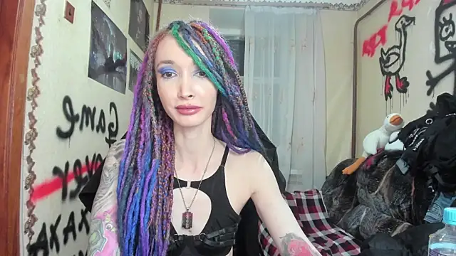 Roxy Silver online show from 12/30/24, 01:26