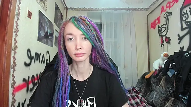 Roxy Silver online show from 12/31/24, 12:11