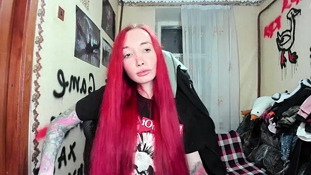 Snapshot of Roxy_Silver chatting on 01/07/26, 02:41 Roxy Silver online show from 01/07/26, 02:41