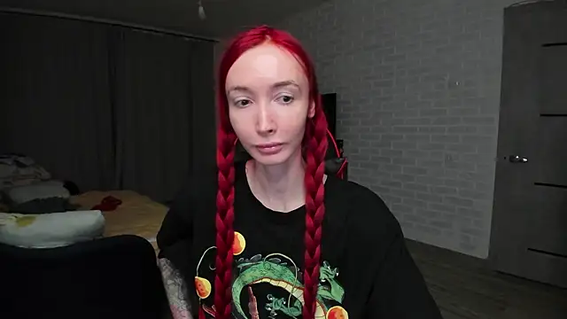 Snapshot of Roxy_Silver chatting on 02/10/26, 10:03 Roxy Silver online show from 02/10/26, 10:03